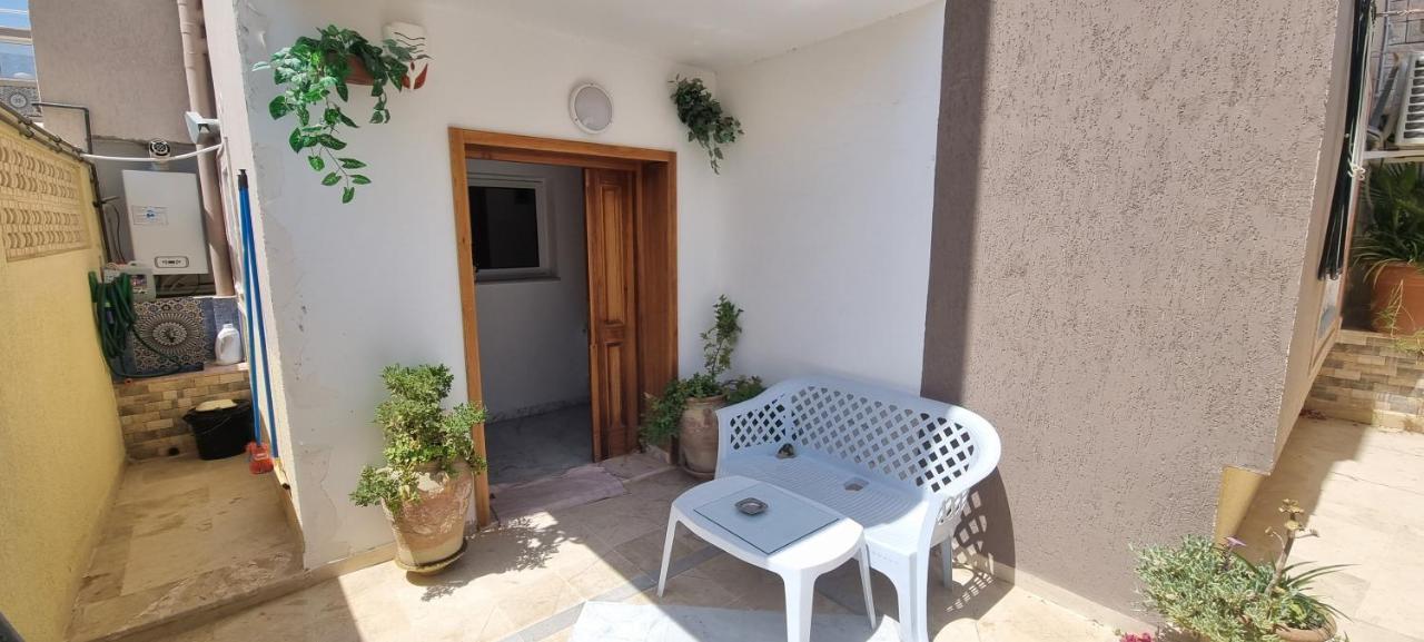 L'Andalousia "10 Minutes From Airport" Villa Ariana Exteriör bild